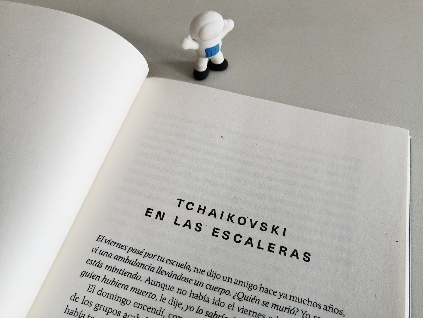 Días idénticos a nubes | Antología